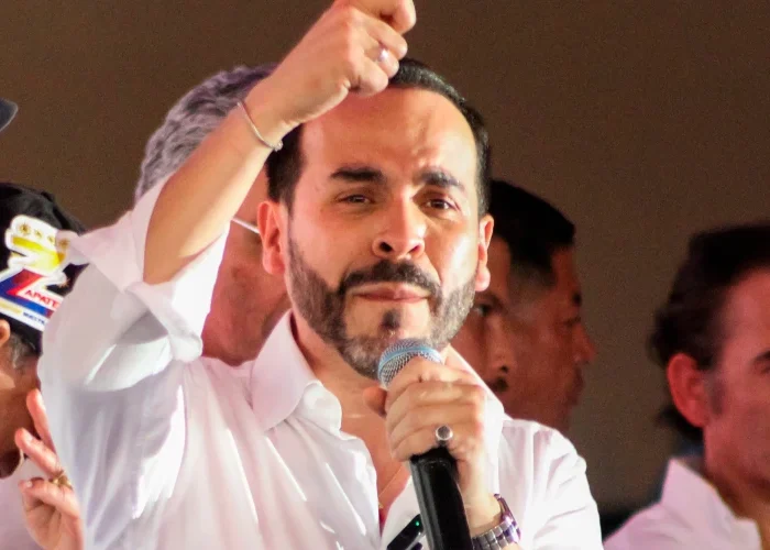 El candidato presidencial De la Espriella se comprometió a defender la vida y la familia en Colombia