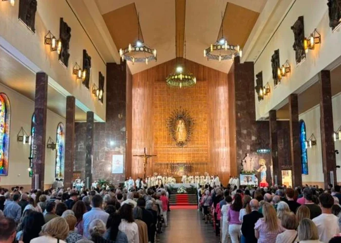Vaticano eleva a basílica menor la parroquia santuario de María Auxiliadora en Madrid