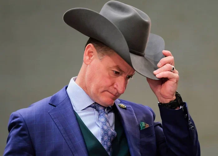 Congresista pide que se permita el símbolo del crucifijo en las lápidas de veteranos en EE.UU.