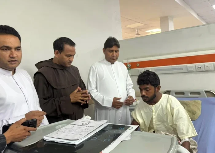 Camión embiste procesión de Pascua en Pakistán: muere un adolescente y hay 60 heridos