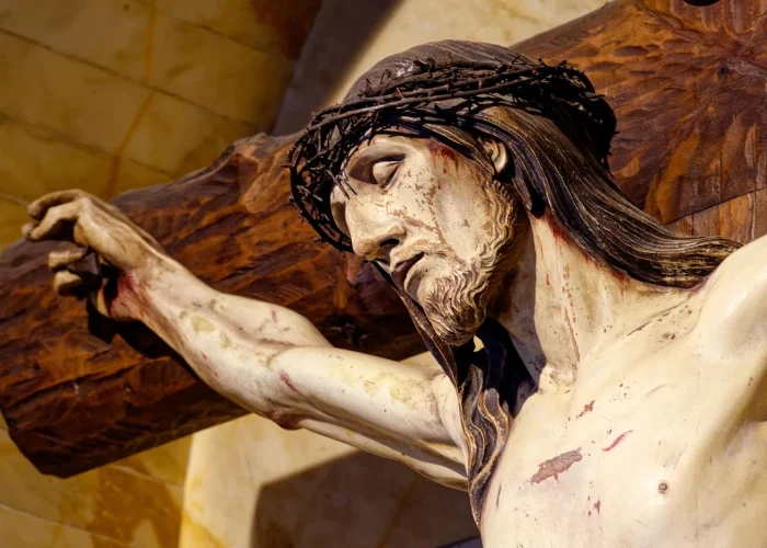 Ejército israelí destruye imagen de Jesucristo en Líbano y desata condena internacional