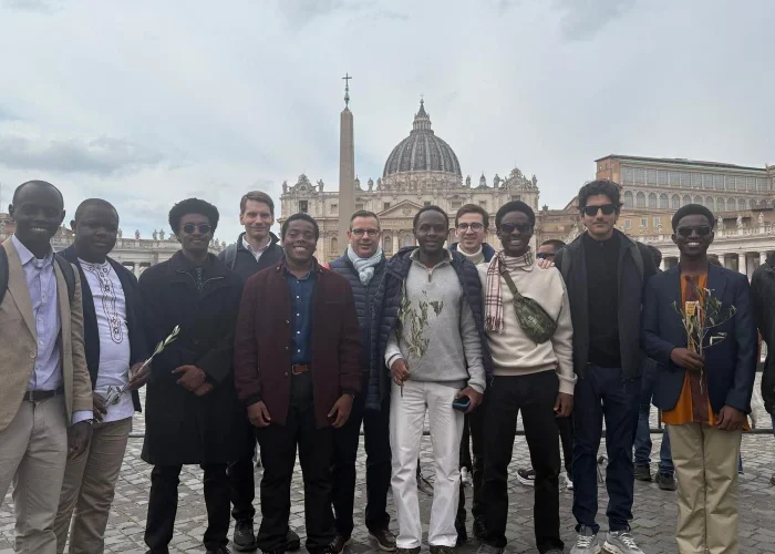 Roma, crisol de la fe universitaria en Semana Santa: “Sientes una unión de la Iglesia arrolladora” Roma, crisol de la fe universitaria en Semana Santa: “Sientes una unión de la Iglesia arrolladora”