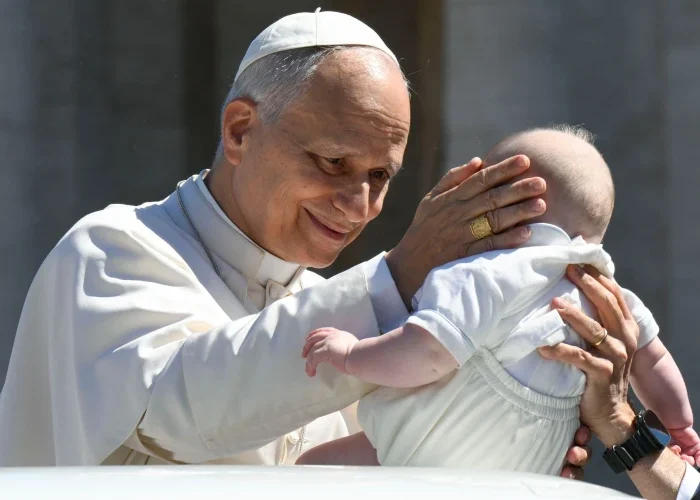 El Papa León XIV explica que la santidad no se puede reducir a “un compromiso ético”