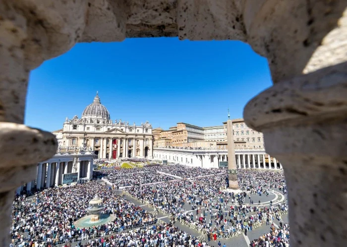 El Papa León XIV acoge como un signo de “viva esperanza” la tregua de dos semanas entre EE. UU. e Irán