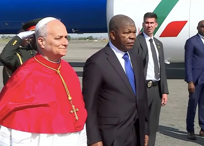En el sexto día de su viaje apostólico el Papa León llegó a Angola: Se reunió con el presidente y habló sobre Trump