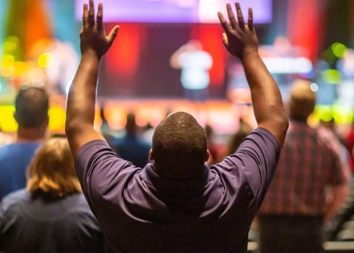 Arquidiócesis se deslinda de retiro de sanación y liberación organizado en la Ciudad de México