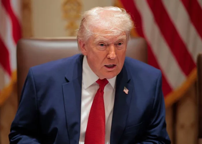 Trump arremete contra el Papa León XIV y lo califica de “débil” y “terrible para la política exterior”