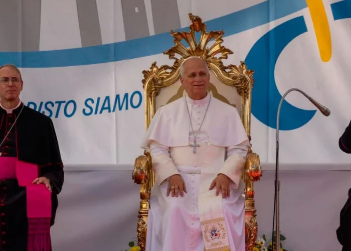 Papa León XIV: No se puede creer sin pensar y no se puede iluminar la razón sin fe