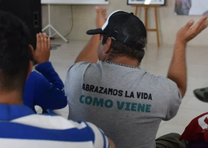 Acompañar, escuchar, orar y permanecer: Presentan manual latinoamericano para afrontar la crisis de las adicciones Acompañar, escuchar, orar y permanecer: Presentan manual latinoamericano para afrontar la crisis de las adicciones