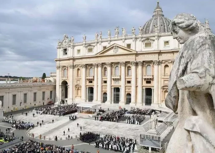 El Vaticano rechaza petición de obispos alemanes para que laicos pronuncien la homilía en la Misa El Vaticano rechaza petición de obispos alemanes para que laicos pronuncien la homilía en la Misa