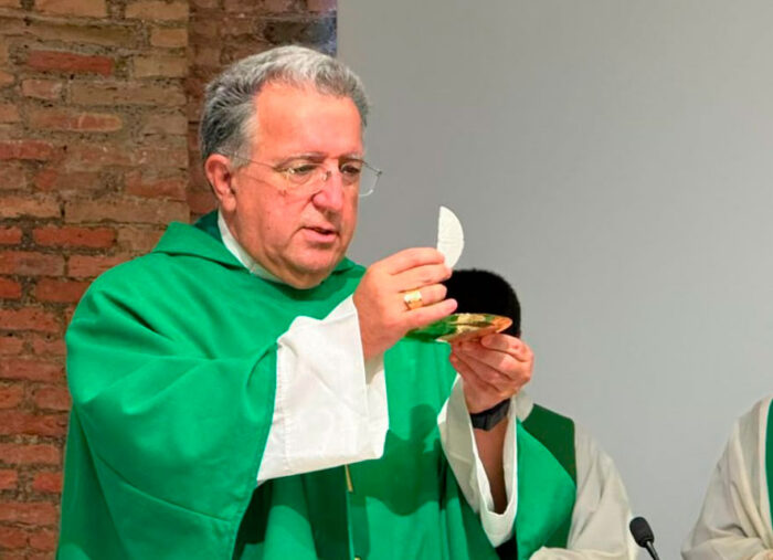 Obispo de Getafe a participantes del Familión: La primera llamada de Dios es a ser esposos y padres