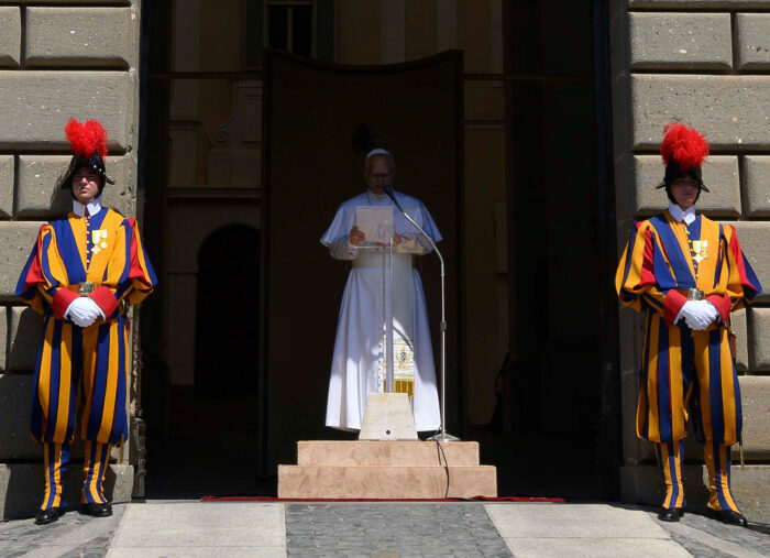 El Papa insta al cese de la violencia en Cisjordania y pide soluciones para una paz justa y duradera El Papa insta al cese de la violencia en Cisjordania y pide soluciones para una paz justa y duradera