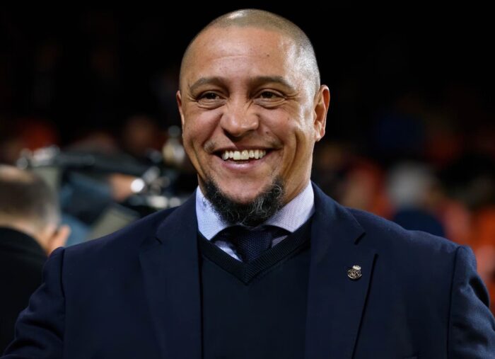Roberto Carlos se casa con una musulmana y niega haberse convertido al islam Roberto Carlos se casa con una musulmana y niega haberse convertido al islam