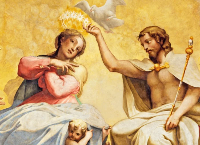 ¿Quieres hacerle un vestido a María Reina? Aquí el “secreto” dado por un santo ¿Quieres hacerle un vestido a María Reina? Aquí el “secreto” dado por un santo